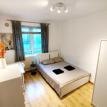 Spacious Flat With 2 To 3 Bedrooms In Central Лондон Екстер'єр фото